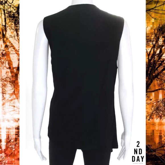 2ND DAY Chic Black Asymmetrical Cut Blouse Vest - Picture 3 of 4